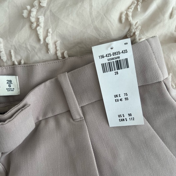 A&F Mid rise Tailored relaxed Straight Leg Pant - Picture 6 of 9